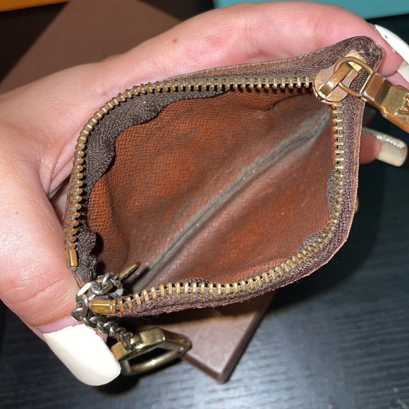 Louis Vuitton key cles pouch - Picture 7 of 11